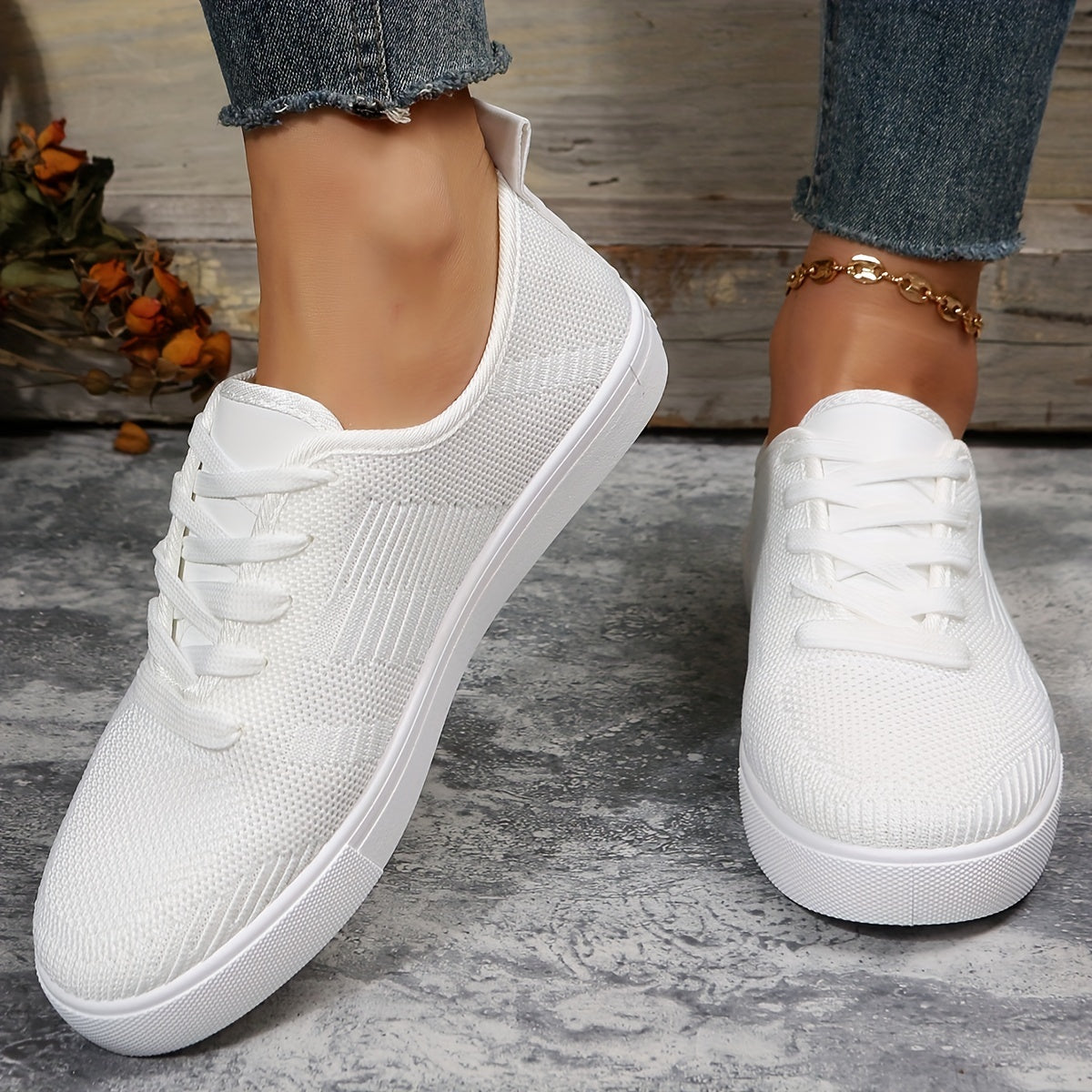 Women's Breathable Knit Sneakers Low Top Lace Up Round Toe Solid Casual Shoes
