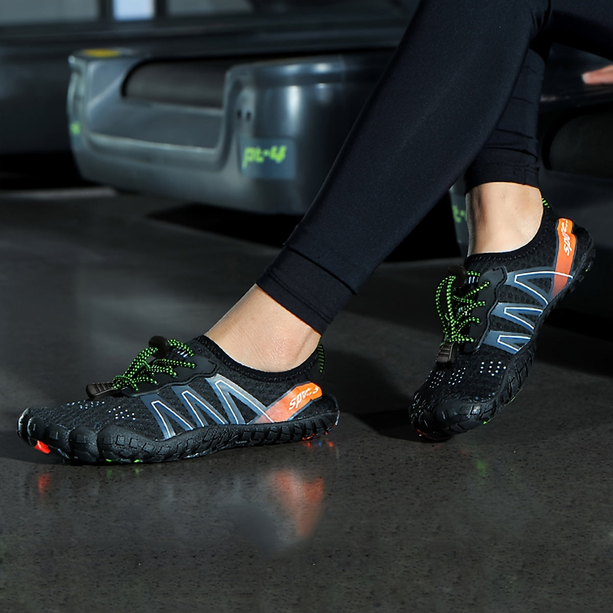 Quick Drying Water Shoes Breathable Non-slip Diving Sneakers for Women