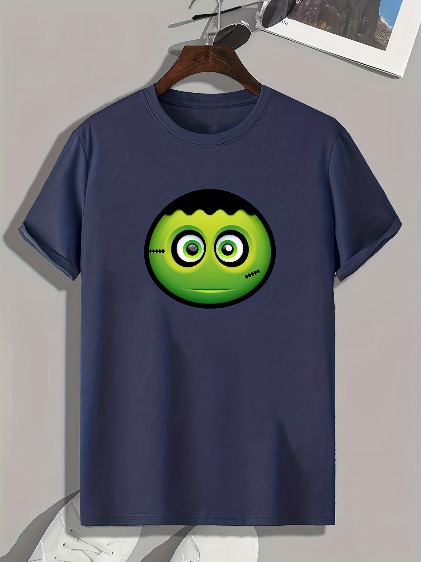 Cartoon Green Face Pattern Print Men's Comfy Sports T Shirt