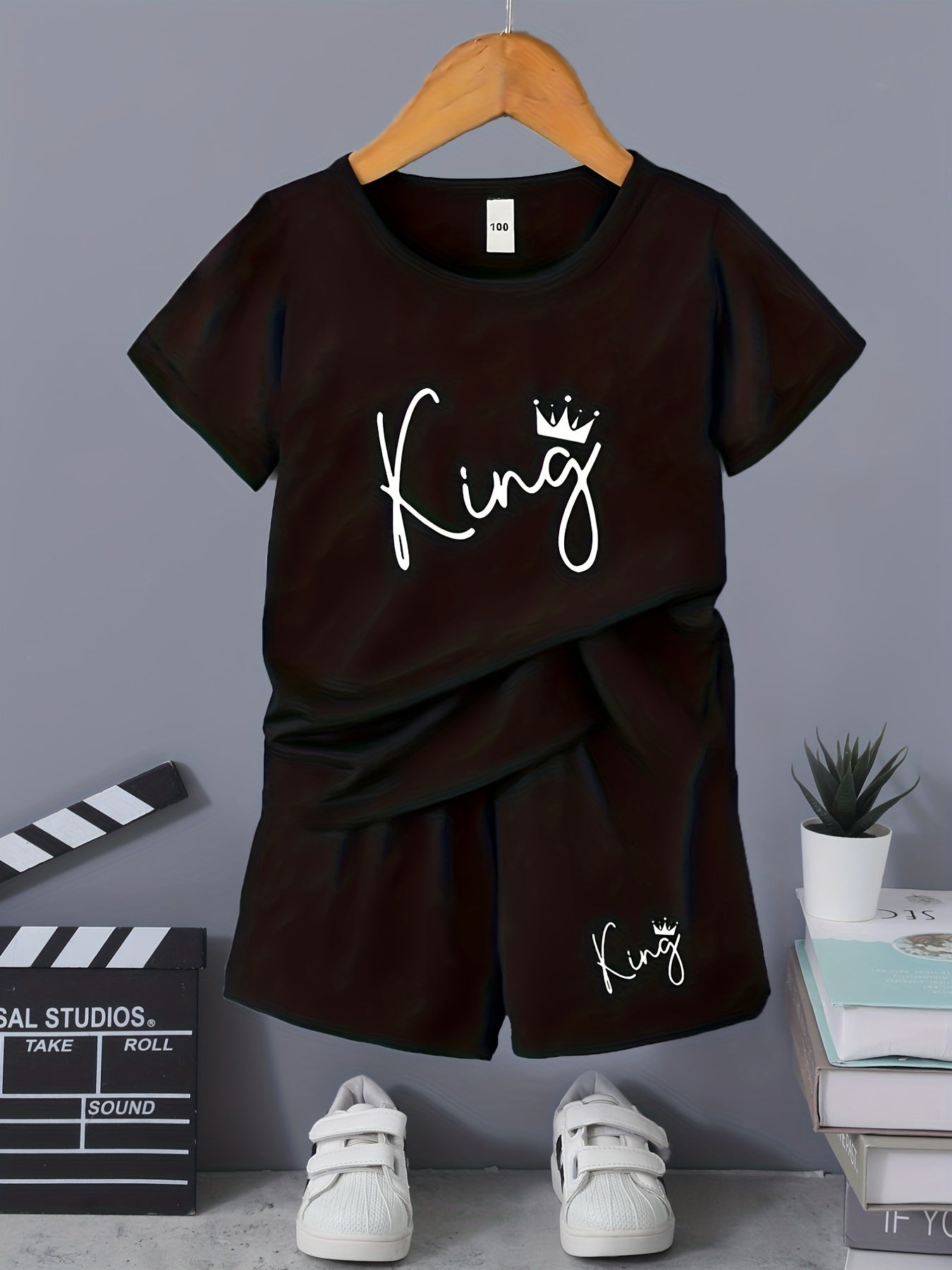 Boys King Crown Print Casual Outfit Round Neck T shirt & Shorts