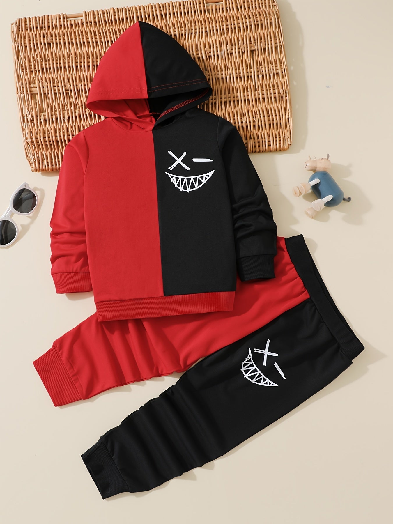 Boy's Funny Face 2pcs Hoodie & Sweatpants Set for Spring Fall