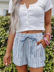 Women's Striped Casual Shorts With Drawstring & Pockets