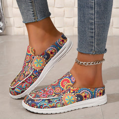 Women's Floral Print Slip On Low Round Toe Flat Canvas Shoes