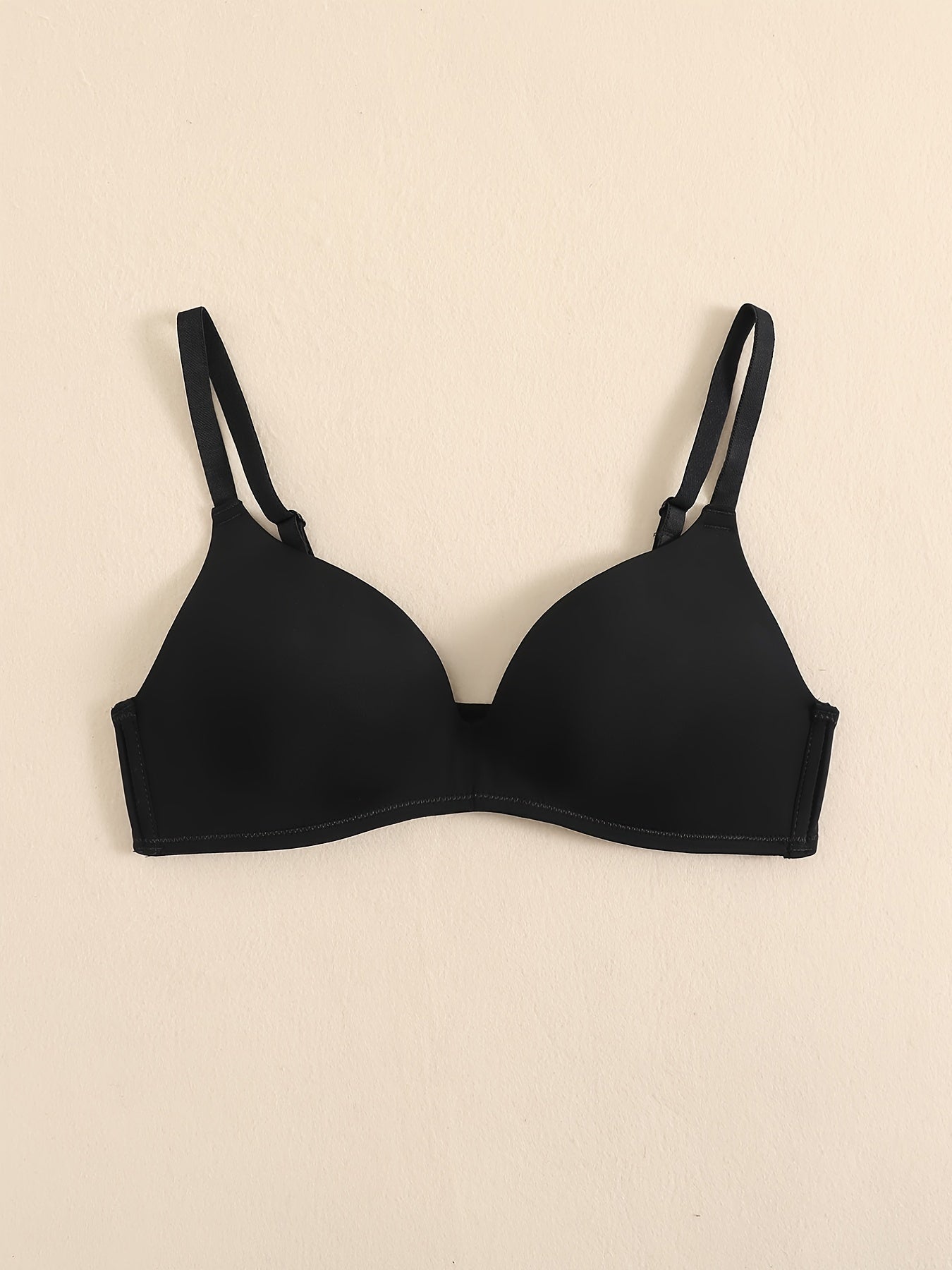 Glossy Triangle Cup Everyday Bra High Support Lingerie