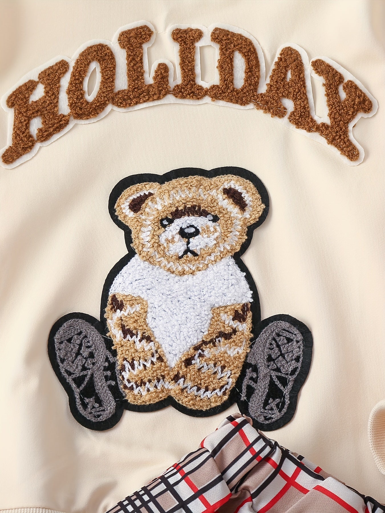Girls Bear And Letter Patched Sweatshirt Top & Plaid Skirt Set