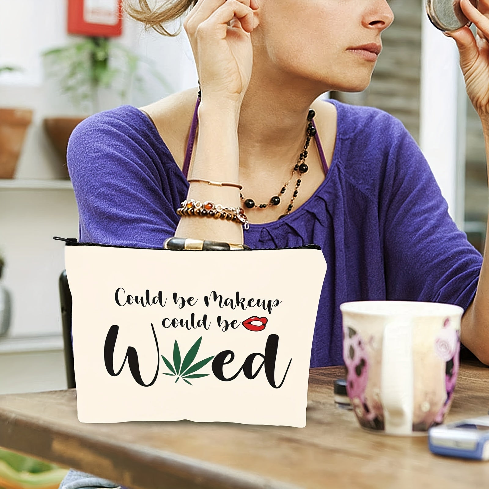 Funny Leaf Makeup Bag Gift For Women Friends Sister Teen Girls