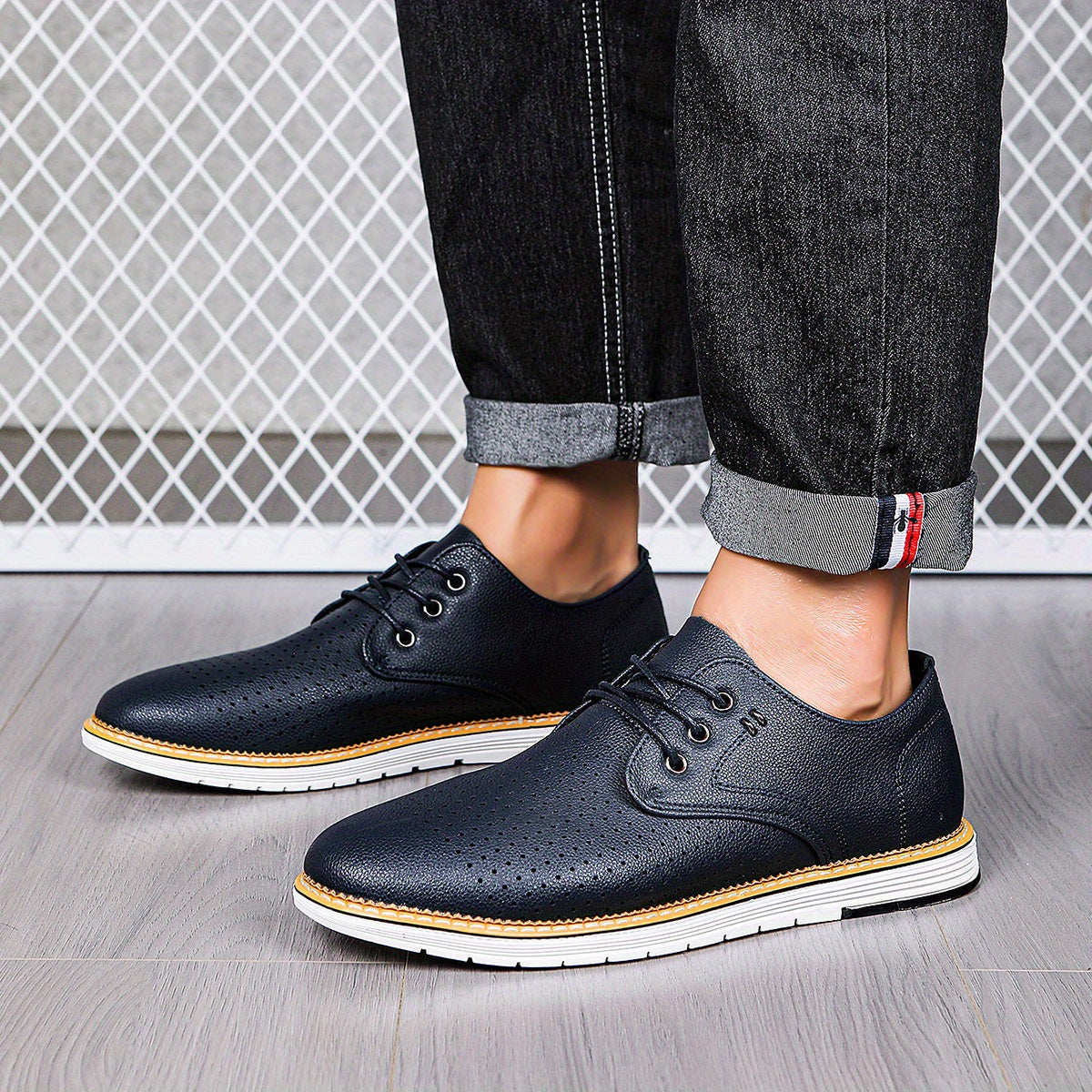 Men's Lace Up Comfy Casual Shoes