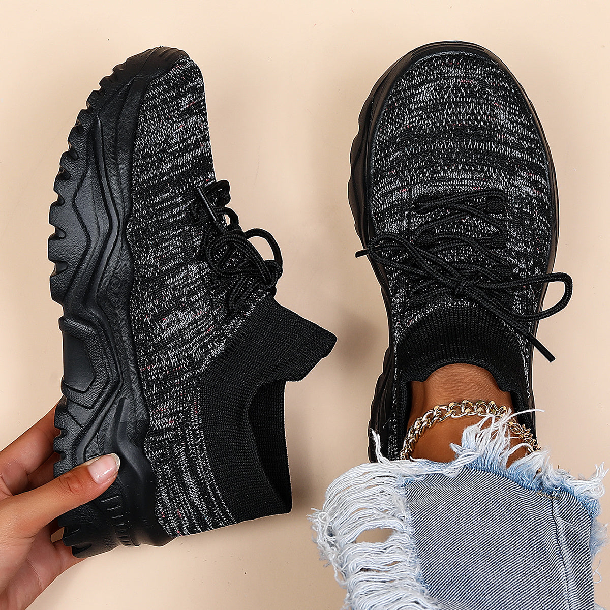Women's Lightweight Lace up Sneakers