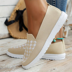 Women's Houndstooth Pattern Knit Shoes Low Slip-On Sneakers