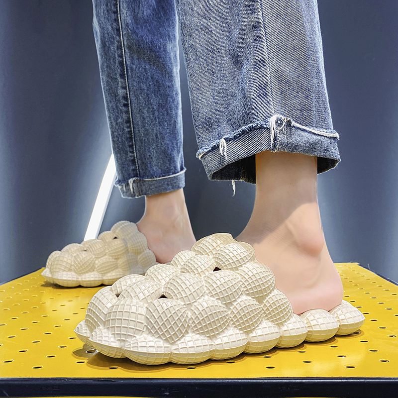 Men's Massage Bubble Slides Cushioned Spa Slippers Golf Ball Cloud Shoes