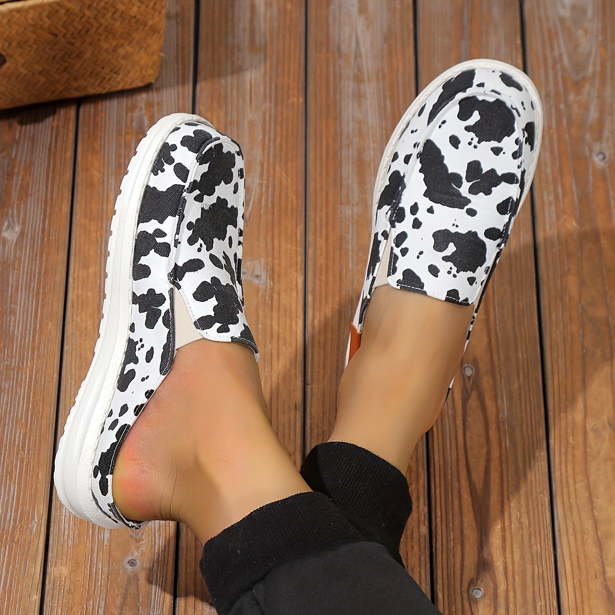 Men's Cow Print No Tie Slip On Loafers