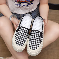Women's Houndstooth Slip On Canvas Shoes Round Toe Flat Non-slip Casual Shoes