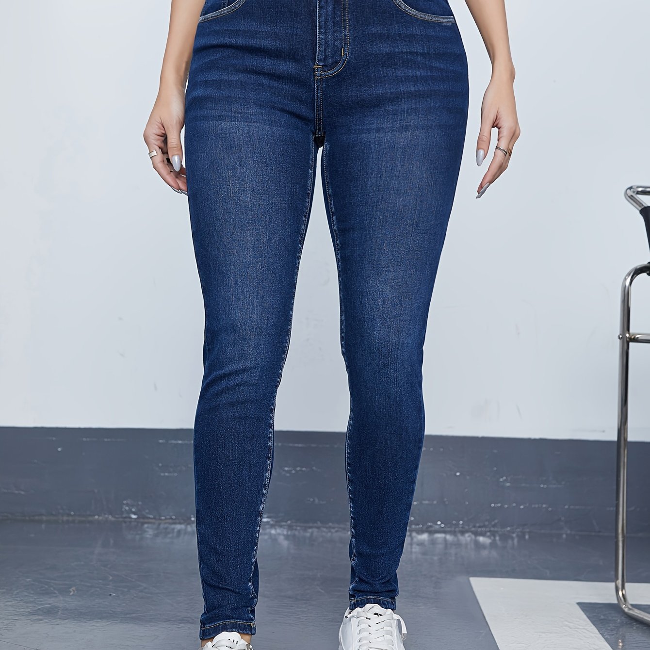 Solid Button Fly High Rise Skinny Jeans
