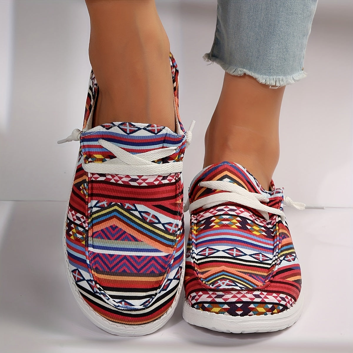 Women's Geometric Pattern Canvas Shoes Boho Style Low Top Loafers