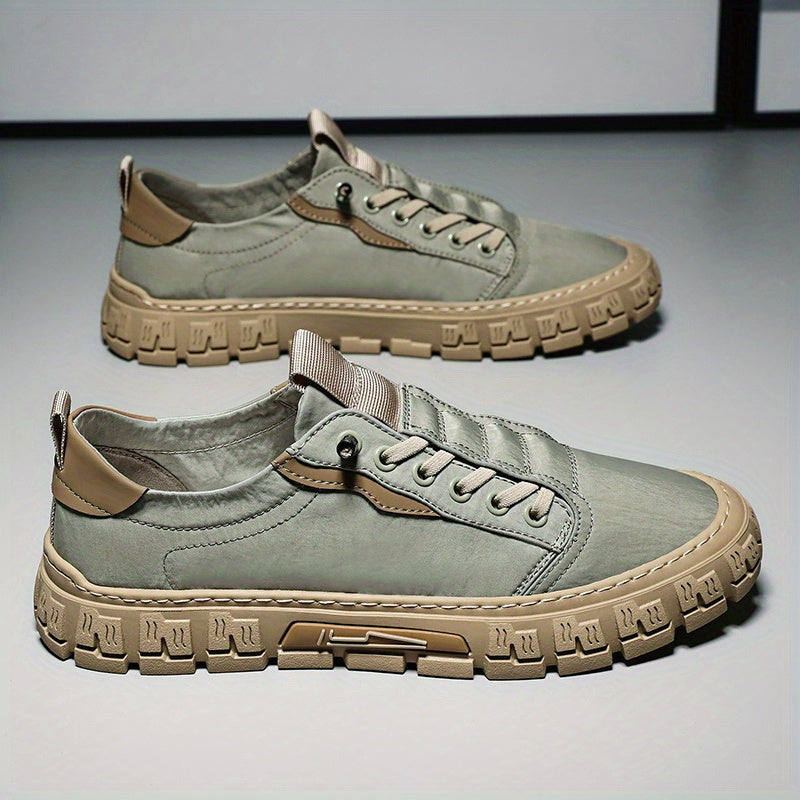Men's Breathable Skate Shoes Non Slip Sneakers
