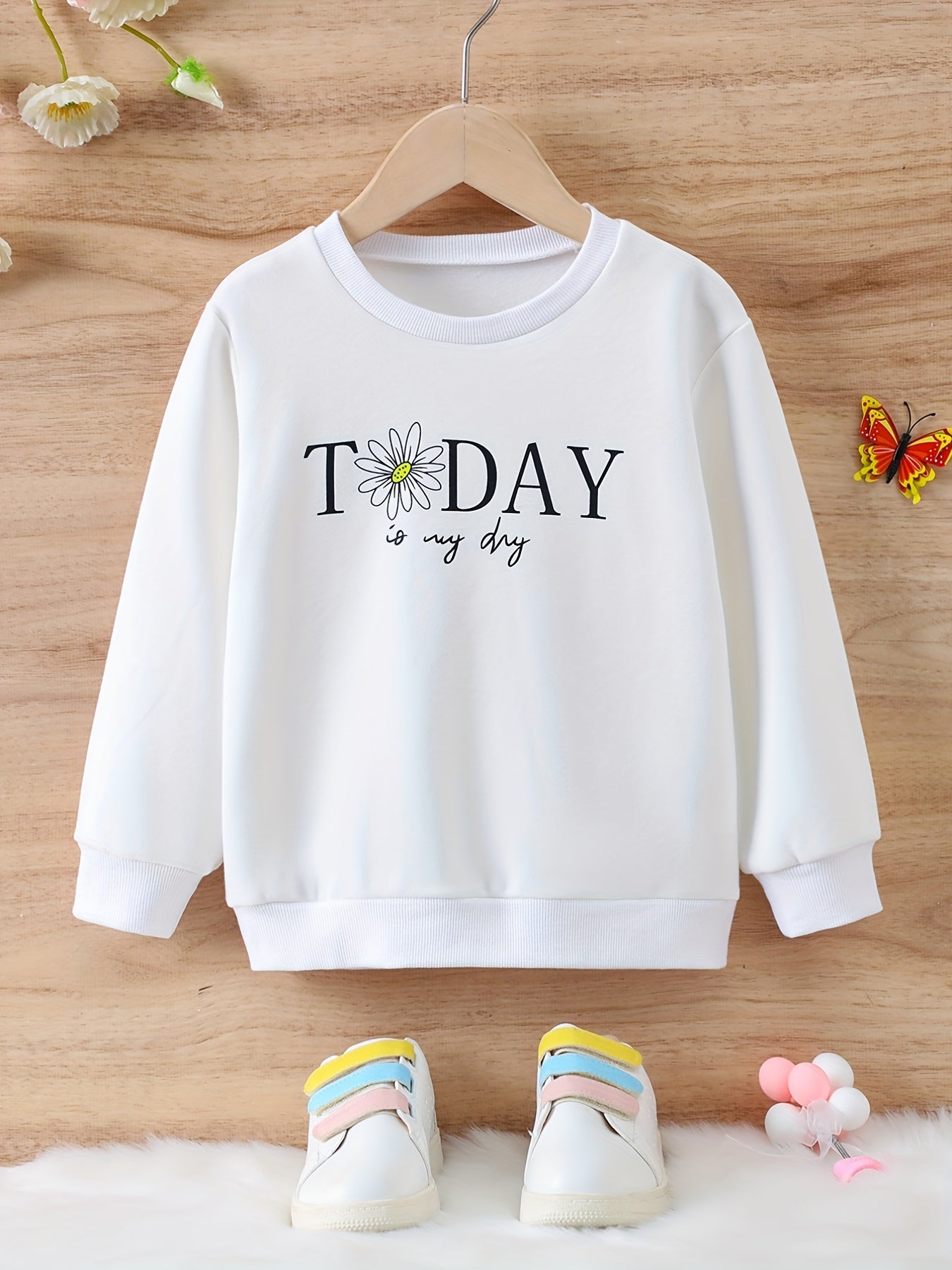 Girls Flower & Letter Graphic Crew Neck Sweatshirt Pullover