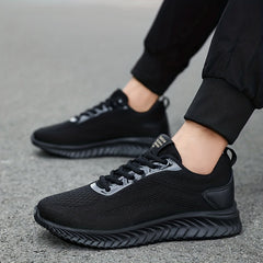 Men's Lightweight Knitted Sneakers for Running in Spring and Summer