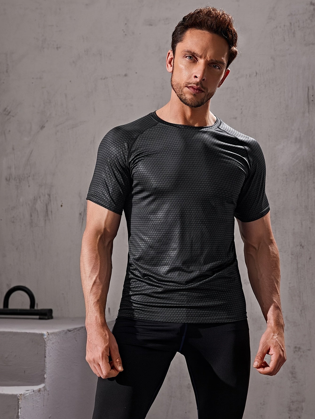 Men's Short Sleeve Sports T-shirt for Fitness