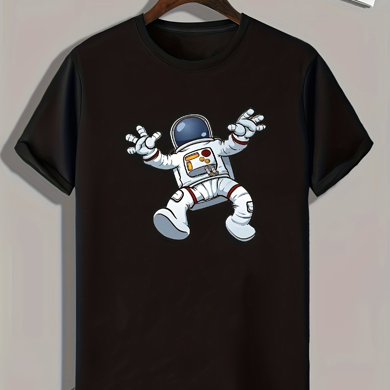 Astronaut Graphic Tee for Men, Casual Summer T-shirt