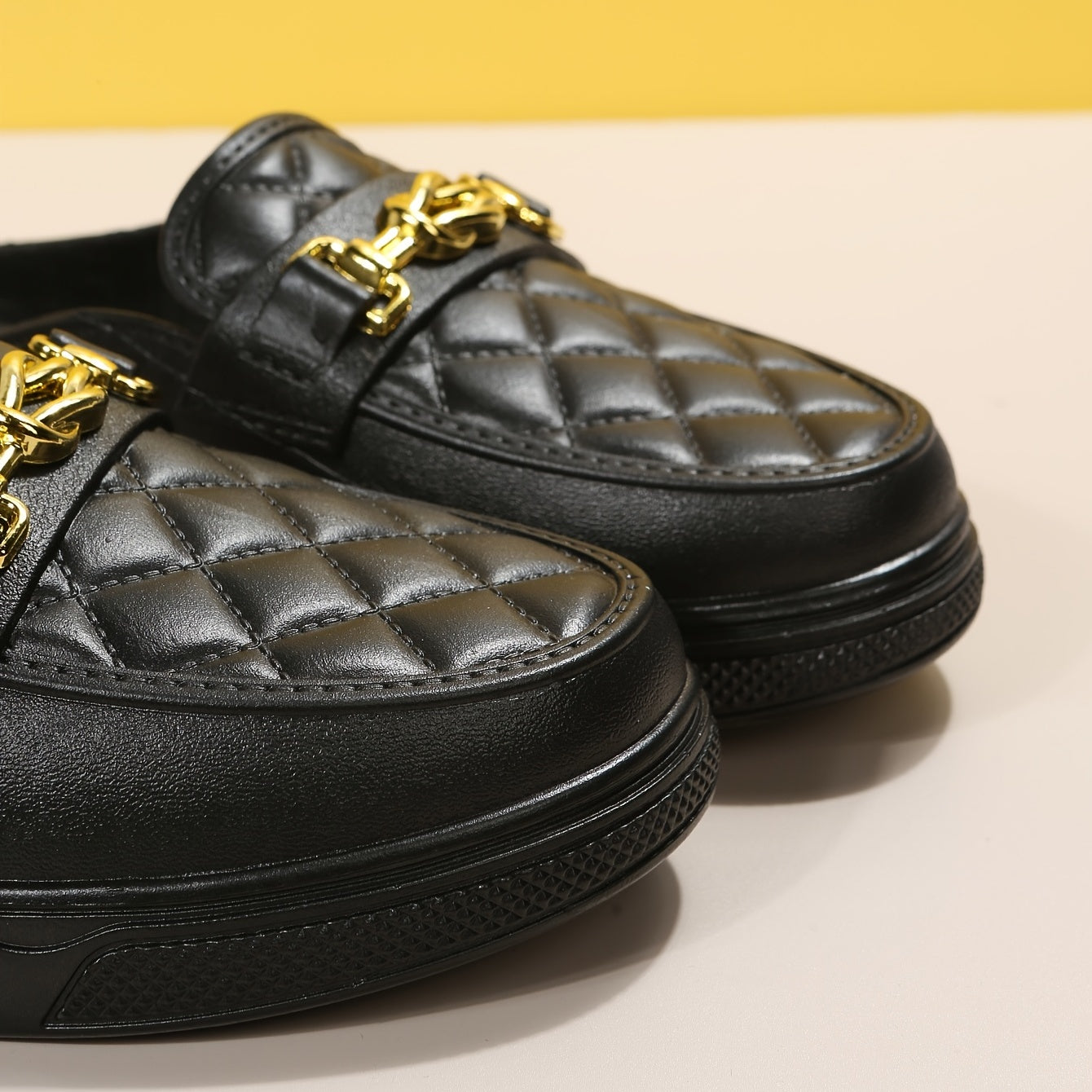 Metal Chain Decor Flat Mules Closed Toe Slippers