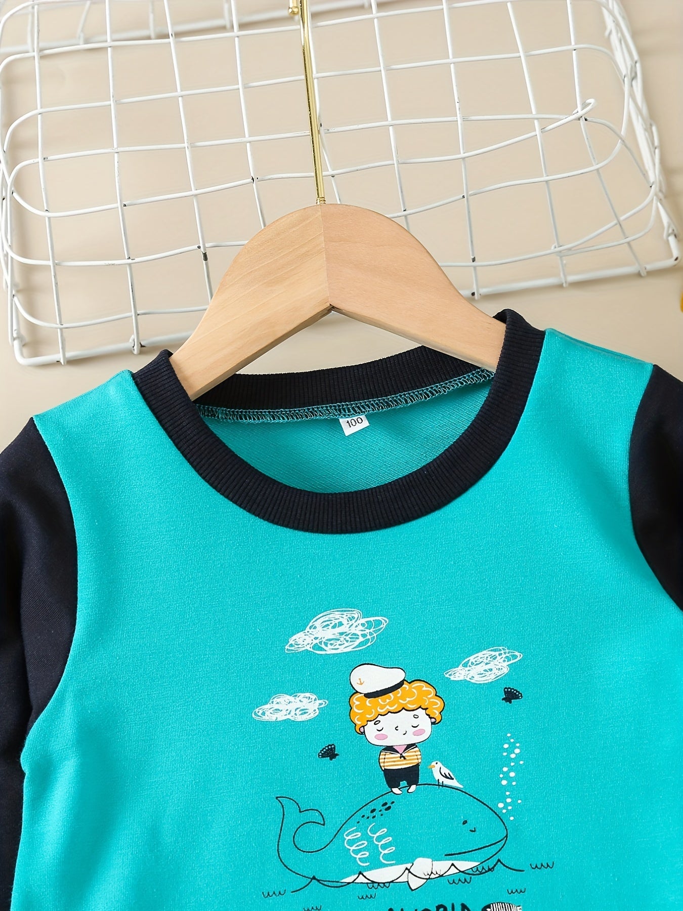 Boys' Cartoon Whales Raglan Shirt & Pants Set