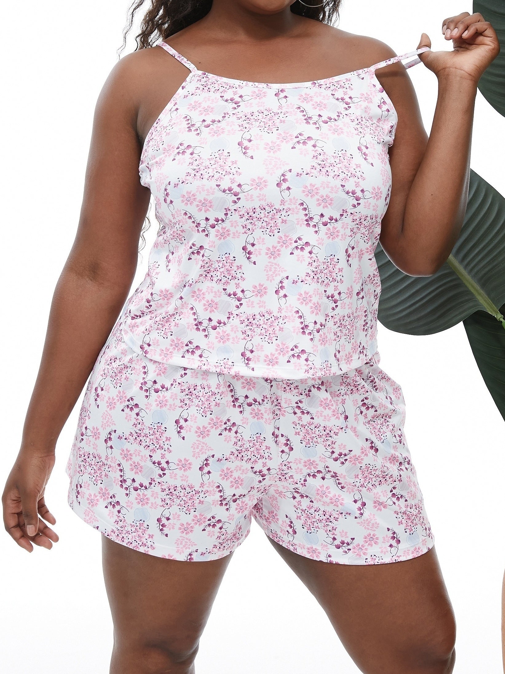 Ditsy Floral Print Cami Top & Shorts Pajama 2 Piece Set