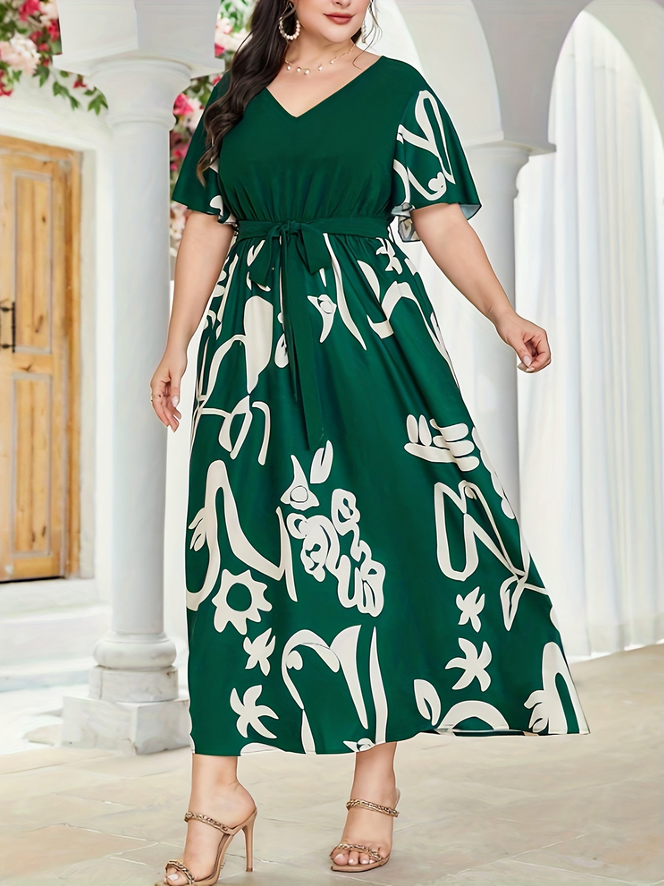 Colorblock Butterfly Sleeve Maxi Dress With Belt