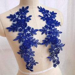 2pcs Water Soluble Lace Car Bone Lace Flower Cloth Stickers