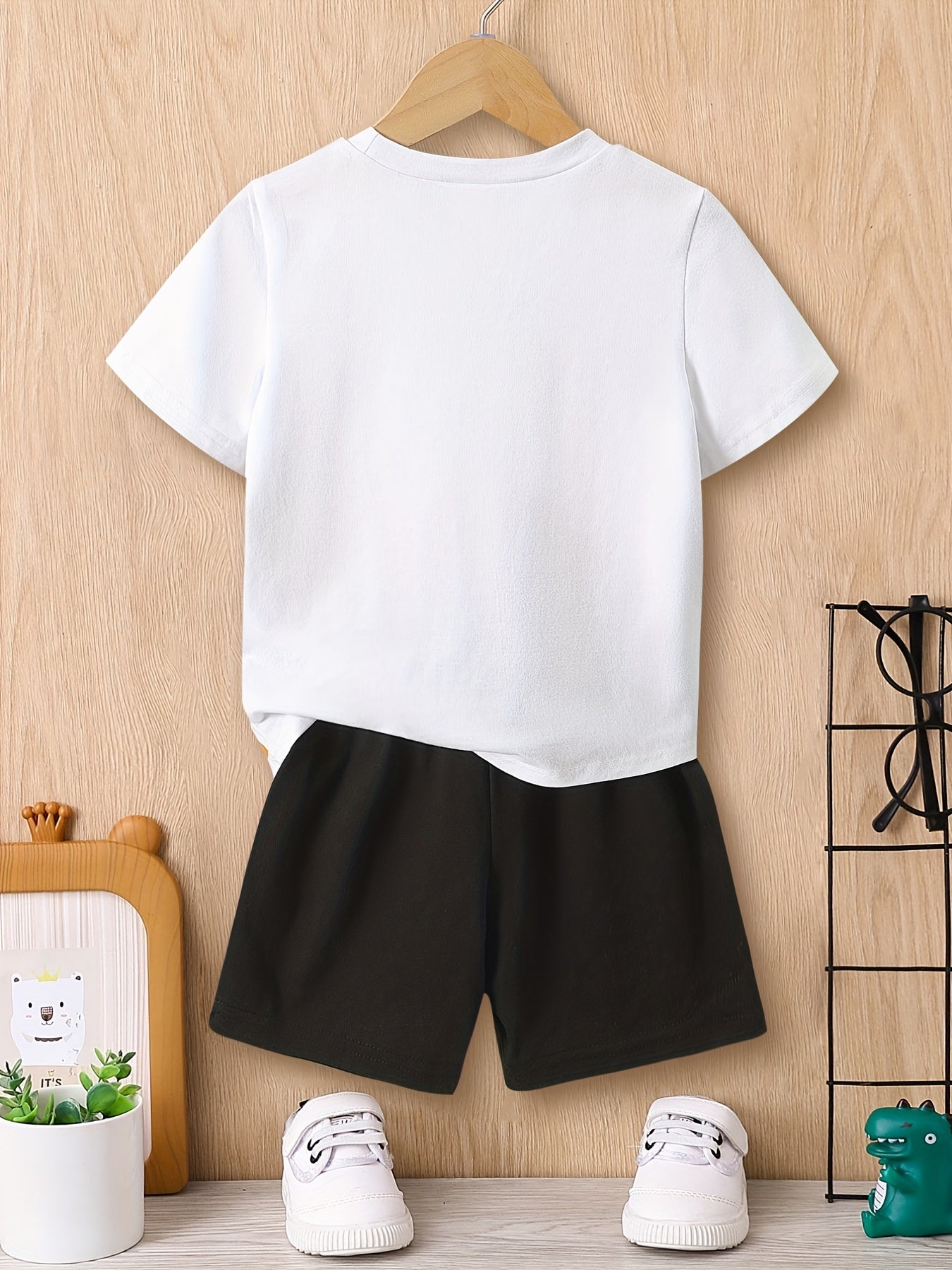 Boys Tiger Graphic Casual Outfit Round Neck T shirt & Shorts