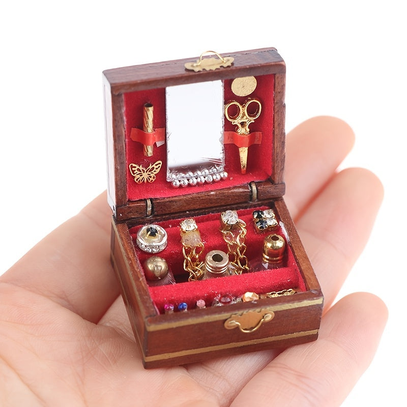 Mini Chinese Retro Cosmetic Box for 1/12 Doll House