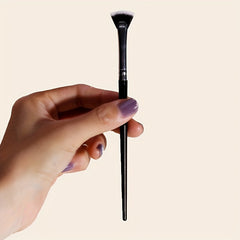 Professional Mascara Fan Brush for Natural Lifted Effects and Smooth Application