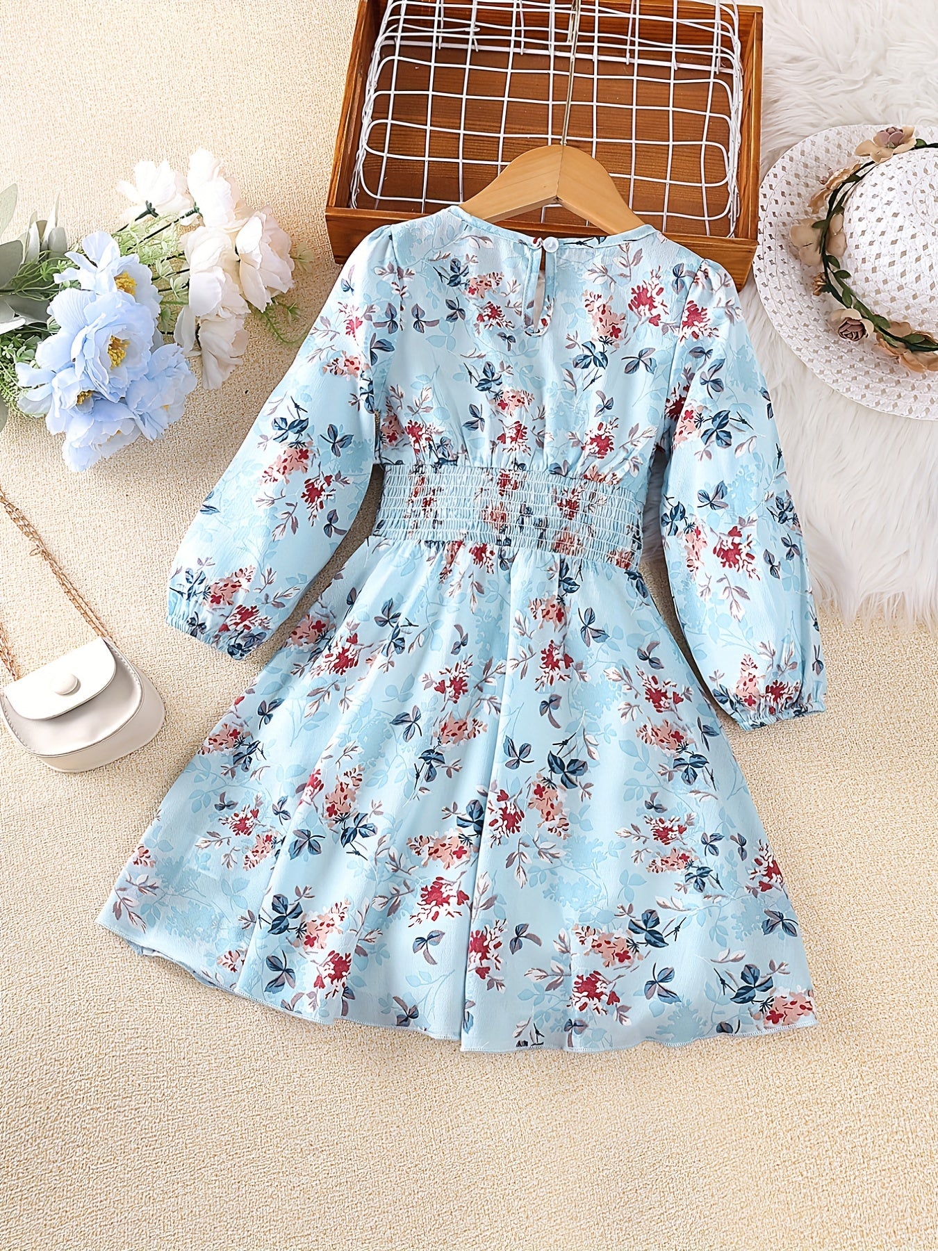 Girls Shirred Waist V Neck Flowers Dress for Spring and Autumn