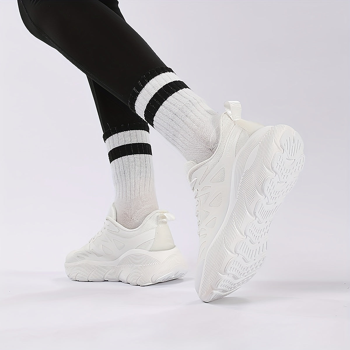 Women's Breathable Running Shoes Shock Absorption Athletic Sneakers