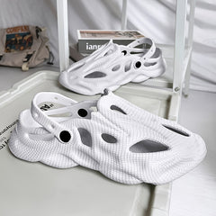 Men's Non-slip Hollow PU Clogs Comfortable Sandals For Beach