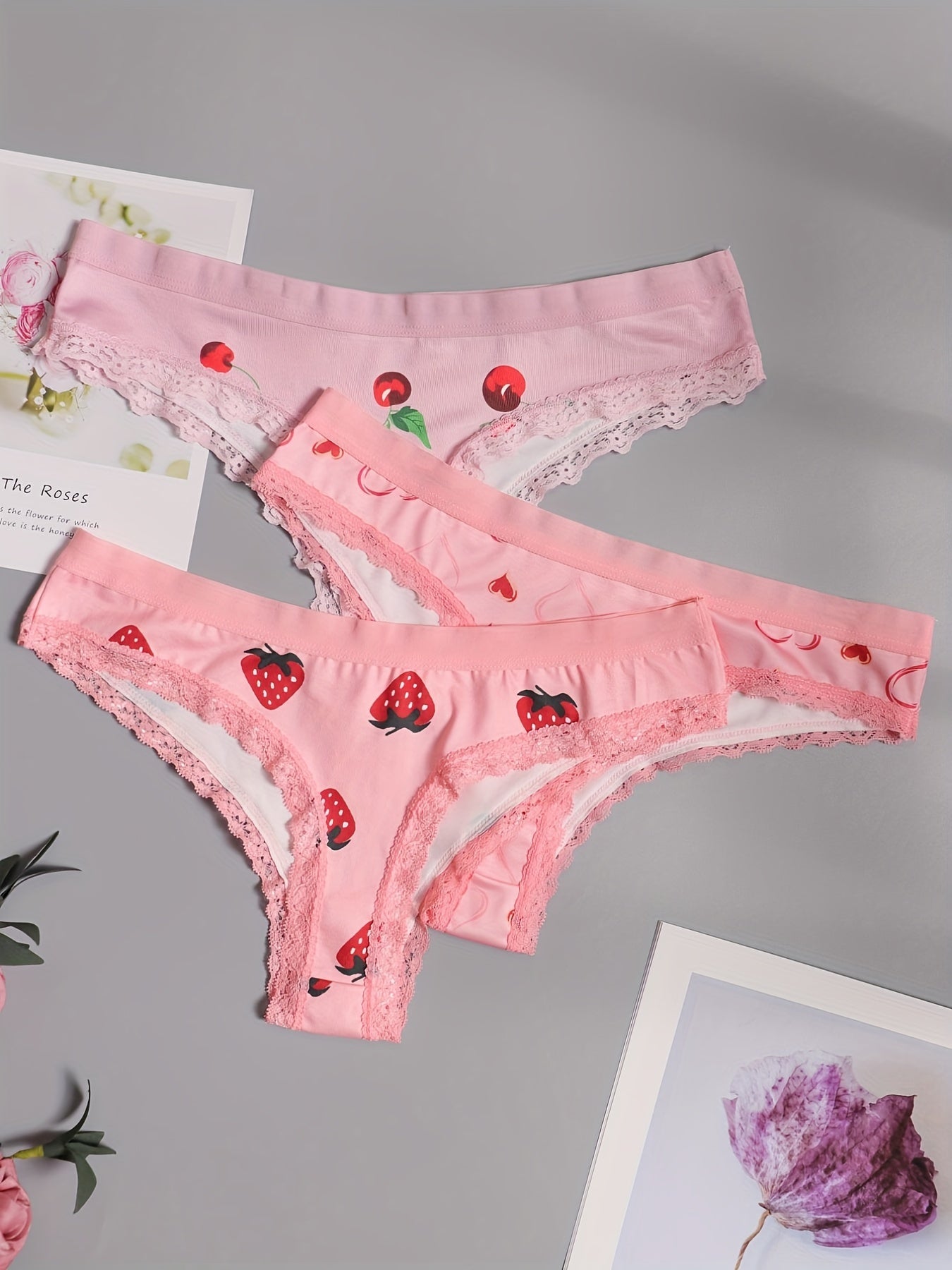3 Pack Plus Size Thongs Set Women's Plus Fruit & Heart Print Lace Thongs
