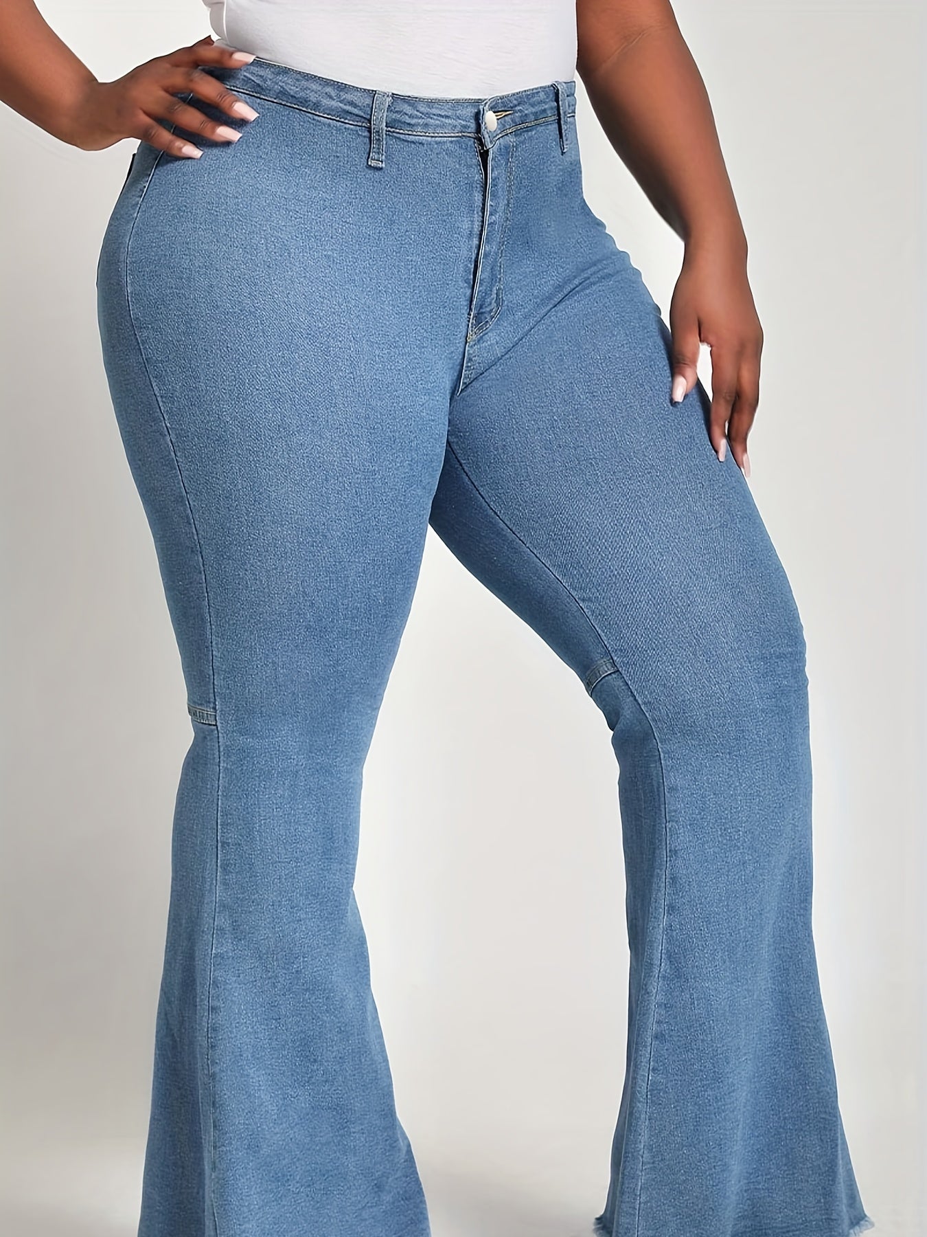 Mid-Stretch Flare Leg Jeans Button Fly