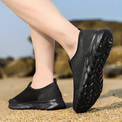 Men's Lightweight Slip On Casual Shoes For Traveling Jogging