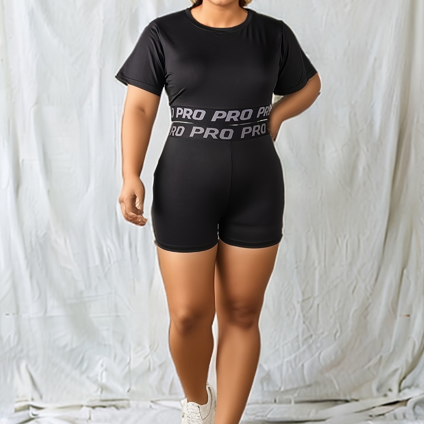 Letter Tape Crop Top & Shorts Sports Set