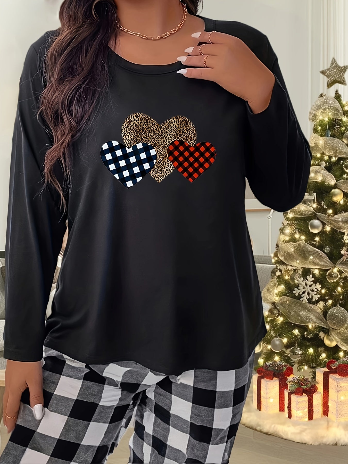 Women's Plaid Heart Graphic Long Sleeve Crew Neck Home Wear Tee