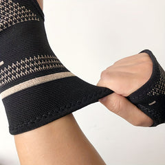Compression Wristband Elastic Sports Wrist Support Brace Size Up