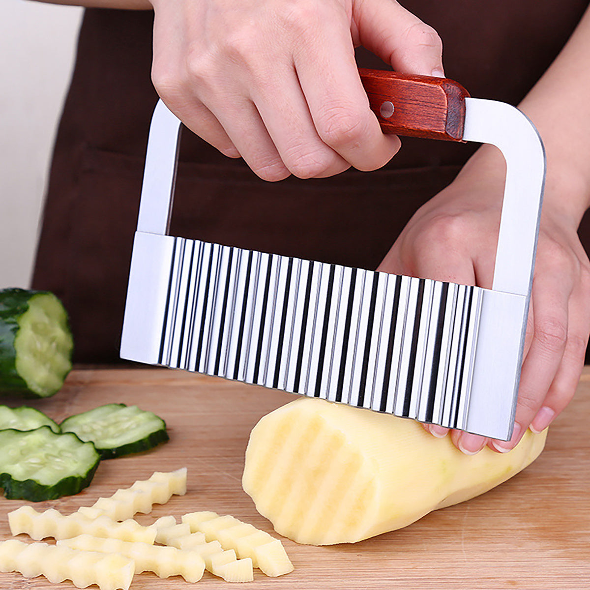 Crinkle Potato Cutter Wavy Chopper Stainless Steel Blade Kitchen Tool