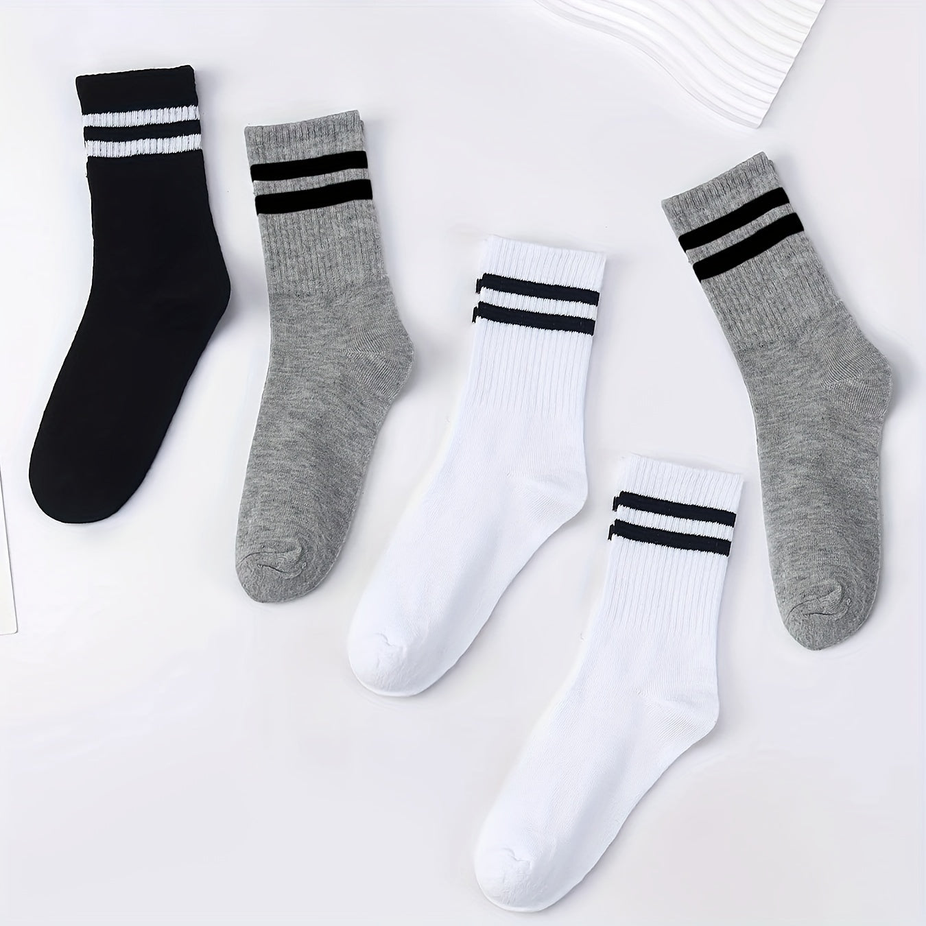 5 Pairs Striped Mid Tube Socks for Men All Seasons