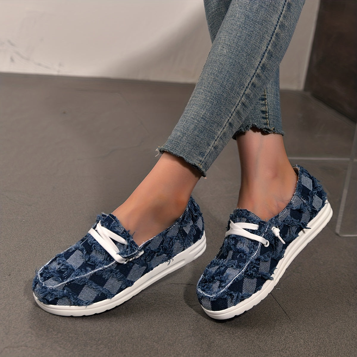 Women's Denim Canvas Sneakers Lace Up Non slip Sport Shoes