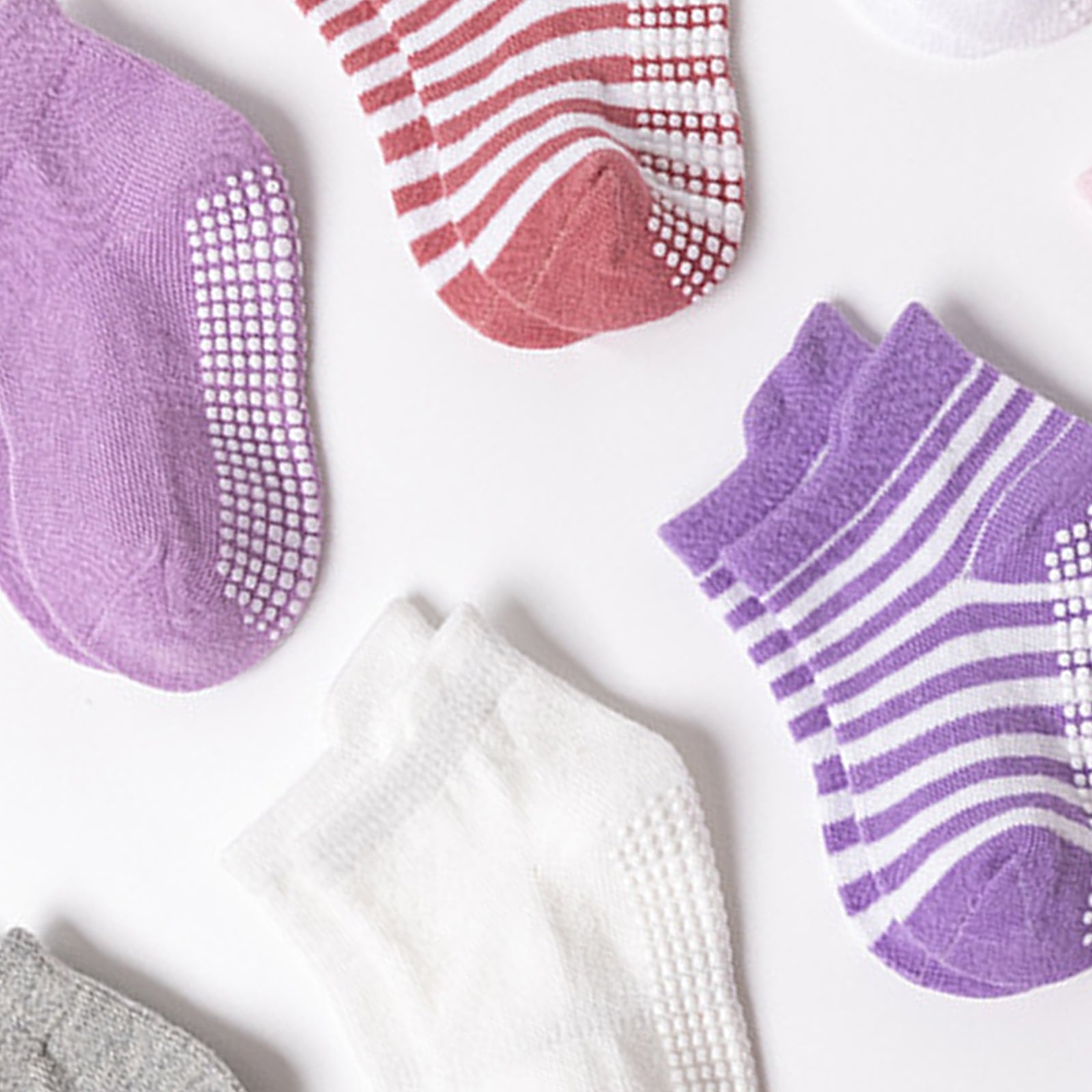 12pcs Kids Anti Skid Socks: Safe and Comfy Feet