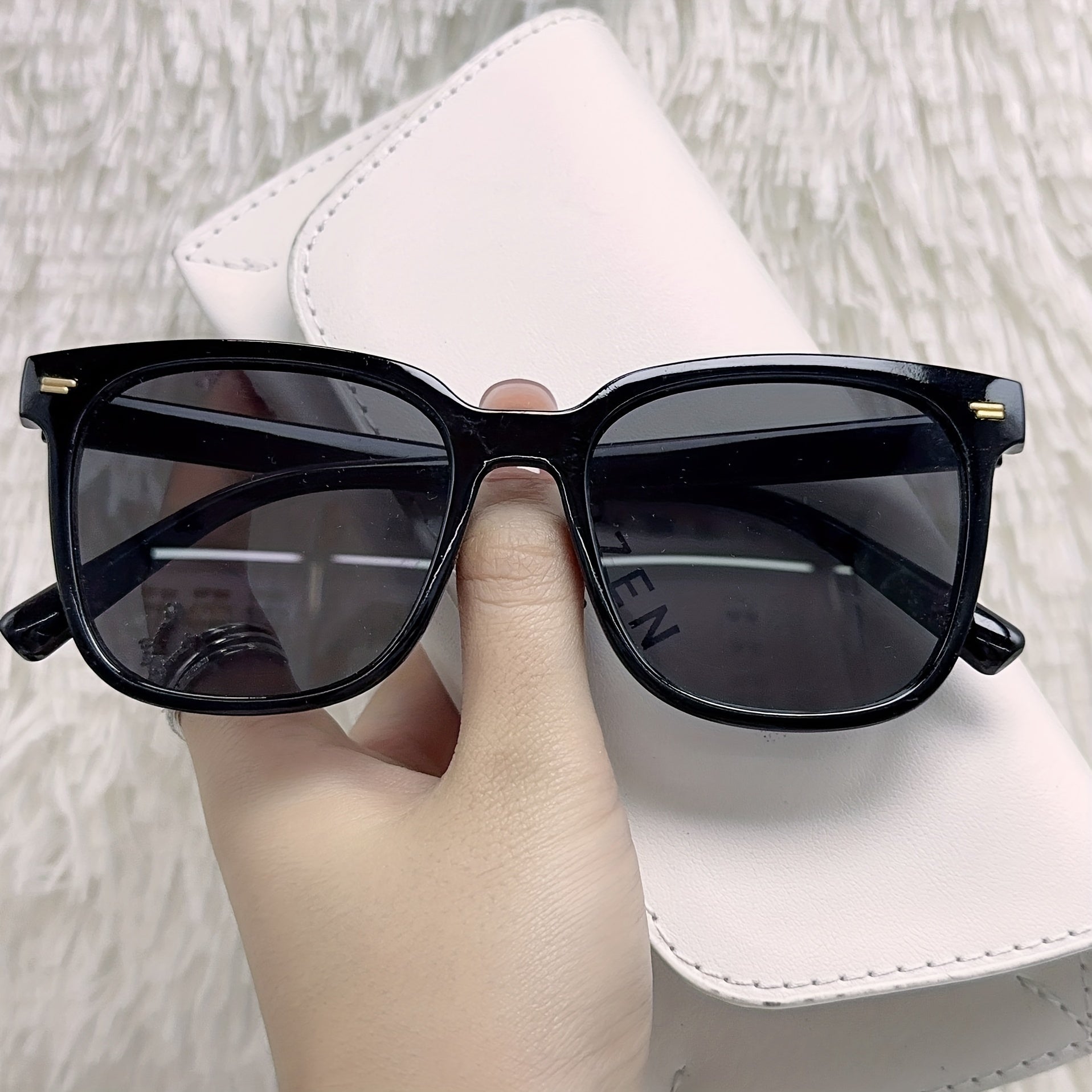 Cat Eye Sunglasses Square Frame Rivet Decor UV400