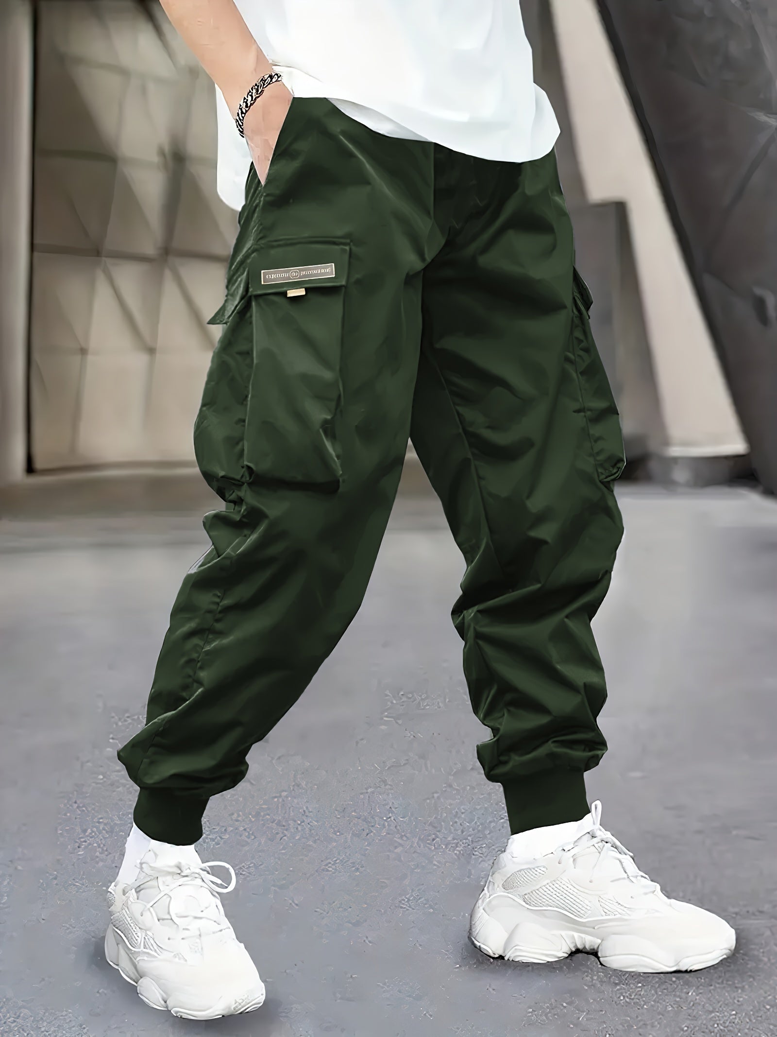 Men's Active Cargo Pants - Breathable & Stretchy Sweatpants