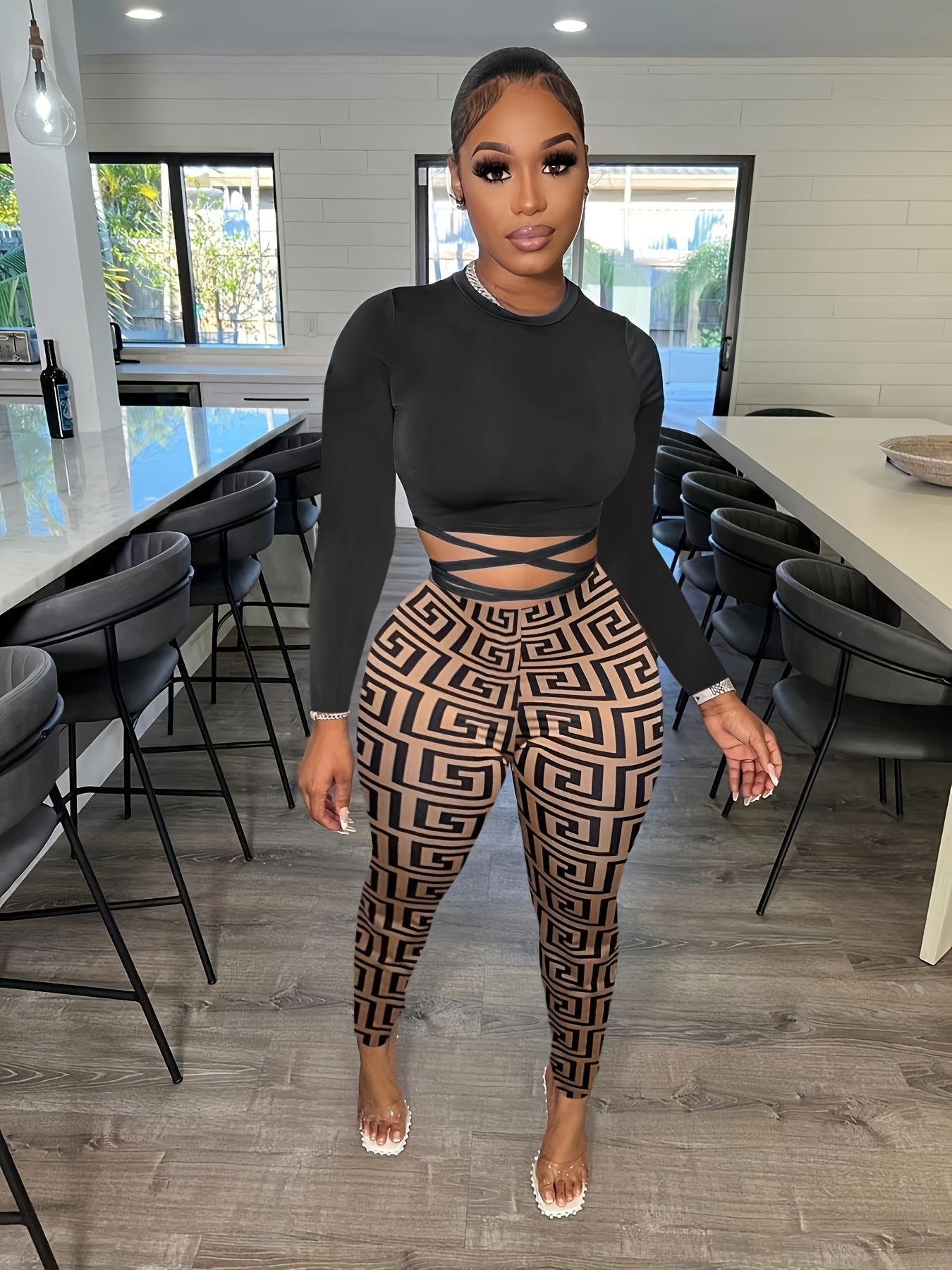Women's Two Piece Set Crew Neck Top & Printed Pants Fall/Spring