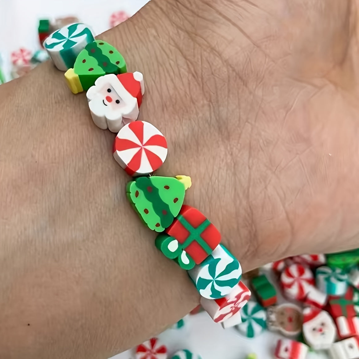 50pcs Christmas Polymer Clay Beads Jewelry Making DIY Bracelet Necklace