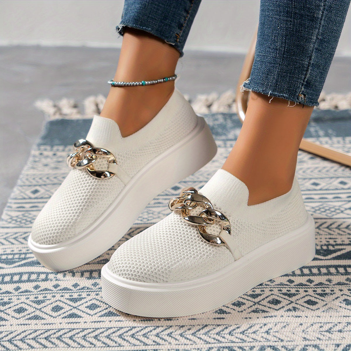 Women's Chain Decor Platform Sneakers Breathable Slip On Shoes