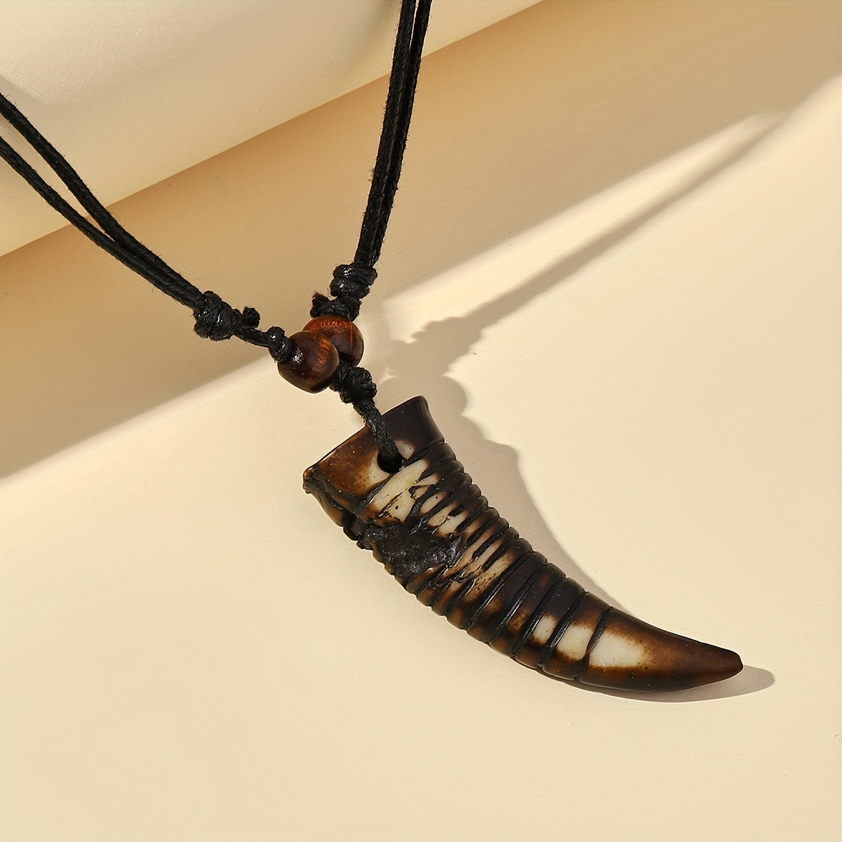 Resin Bone Pattern Ripple Triangle Necklace Boys Girls Decor